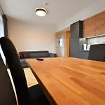 Lägenhet With Mountain Views *