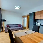 Lägenhet With Mountain Views