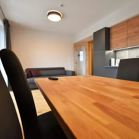 Apartman With Mountain Views *